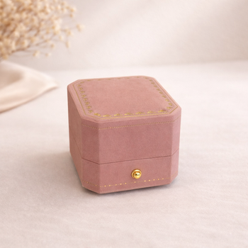 Бархатная коробка для кольца (Pink)