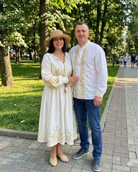 Парні вишиванки жіноча сукня і чоловіча вишиванка білі з колосками M