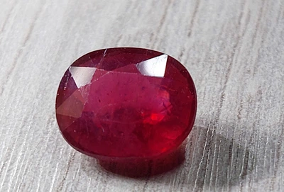 Рубин 4.28 Ct. 10.1 x 8.3 x 5 mm (43044)