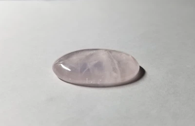 Розовый кварц кабошон 28.80 Ct 29.8 х 19.3 х 6.35 мм (24867)