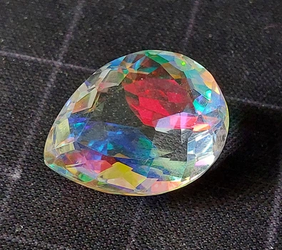 Радужный кварц 25.6 Ct (31113)