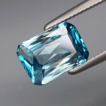 Циркон натуральный 2.12 Ct 8.5 х 6 мм (65743)