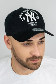 Бейсболка трекерка п'ятиклінка чоловіча New York Yankees (1557), чорний + білий