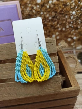 Сережки з бісеру жовто-блакитні 3х4 см
