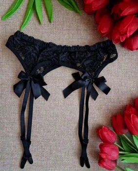 Витончений мереживний пояс для панчіх з атласними бантами Sexy XS/S чорний (8-107/1)