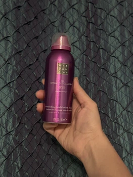 Rituals мус лосьйон для тіла догляд за тілом Yozakura вишня Йошино та чорний рис
