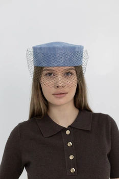 Шляпа таблетка с вуалью коттоновая D.Hats цвет голубой