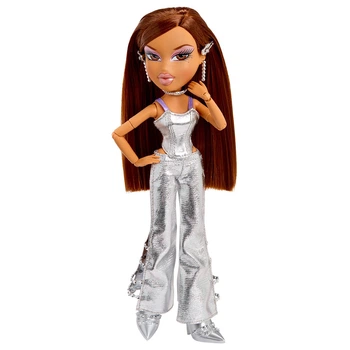 Ігровий набір з лялькою Bratz серії Charmz Ясмін