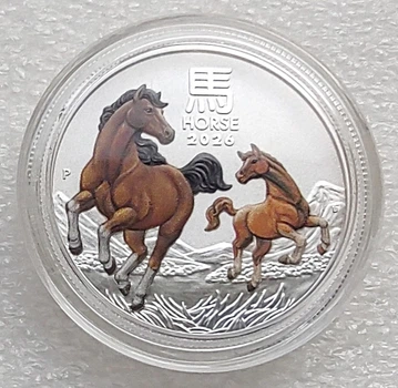 Серебряная монета Австралии Год Лошади 2026 Perth Mint 1/2 унции цветная