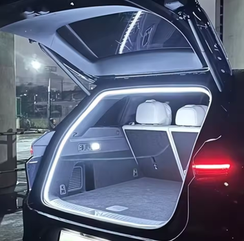 LED подсветка багажника авто FlexLED 2 м белая холодная для багажника