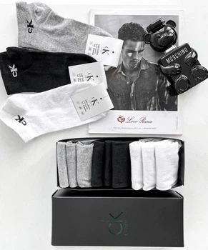 Чоловічі шкарпетки Calvin Klein розмір 36-39 білі, чорні та сірі в подарунковому боксі 9 шт.
