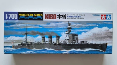 Збірна модель Tamiya 318 Японський легкий крейсер Kiso 1:700 Water Line Series