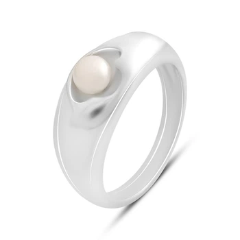 Серебряное кольцо с натуральным жемчугом 2.5ct, вес изделия 3,98 гр (2184140)