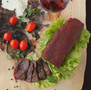 Бастурма яловичина «Вірменська» Eat&Enjoy 1000 г (нарізання) — В'ялений делікатес, професійні слайси