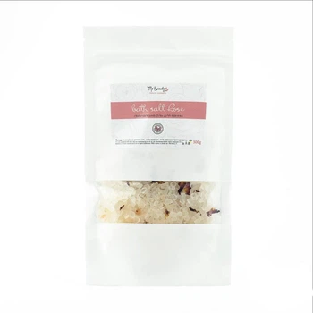 Розовая гималайская соль для ванны Top Beauty Bath Salt Rose с лепестками розы и эфирными маслами 300 г