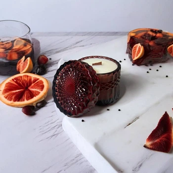 Свічка Candlelux з ароматом Cabernet Grape, 220 мл