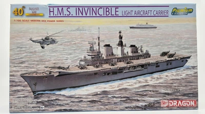 Збірна модель авіаносця Dragon 1:700 H.M.S. Invincible "Light Aircraft Carrier" Premium Edition (№7151)