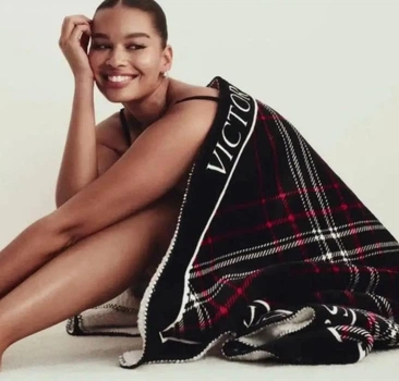 Флісовий плед Victoria's Secret Cozy-Fleece Blanket (27217200)