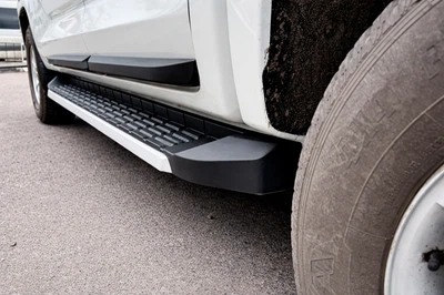 Боковые пороги HARMS (2 шт) для Mitsubishi L200 2024- гг