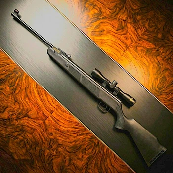 Пневматична гвинтівка Beeman Wolverine GR з оптичним прицілом 4х32 (газова пружина, 330 м/с)