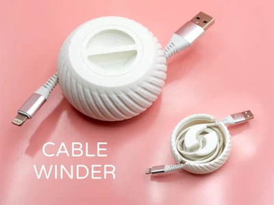 Компактний органайзер-котушка Cable Winder для зберігання зарядних кабелів та навушників. Aivory