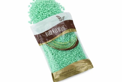 Горячий пленочный воск в гранулах Hard Wax Beans Mint Green 500 г – воск для депиляции без полосок