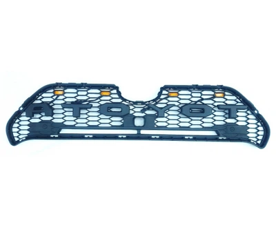 Решетка радиатора Toyota RAV4 (KRN-TYT-115)
