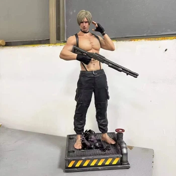 Фігурка Leon Kennedy (Леон Кеннеді) — колекційна статуетка з гри Резидент Евіл / Resident Evil, 32 см