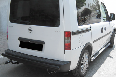 Задняя дуга AK002 Черная (нерж.) для Opel Combo 2002–2012 гг