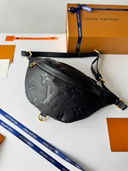 Сумка бананка Louis Vuitton чорна (084)
