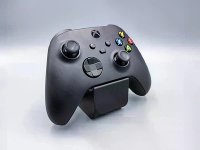 Минималистичная подставка для контроллера Xbox One