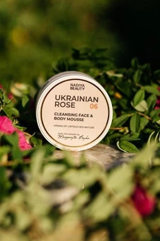 Очищающий мусс для тела Ukrainian Rose Cleansing Face & Body Mousse 200 мл