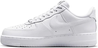 Кросівки жіночі Air Force 1 07 Flyease (DX5883-100) DX5883-100 36.5
