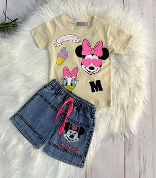 Літній костюм для дівчинки 1 рік, зріст 80 футболка бежева з принтом Мінні Маус і Дейзі та джинсові шорти на резинці