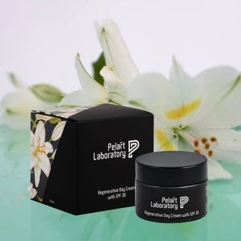 Відновлювальний денний крем з ефектом освітлення для обличчя Regenerative Day Cream SPF30 Pelart Laboratory 50 мл