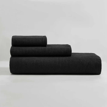 Calvin Klein двусторонние вафельно-махровые полотенца из плотного однотонного 100% хлопка (3 штуки – комплект для одного) – черный
