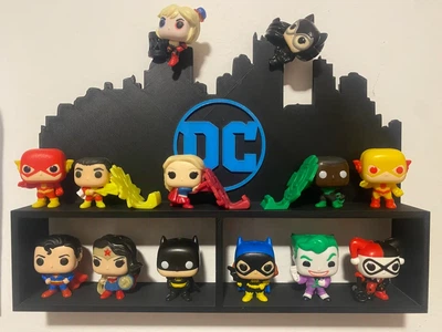 Настінний дисплей для колекційних фігурок Funko Pop у стилі всесвіту DC