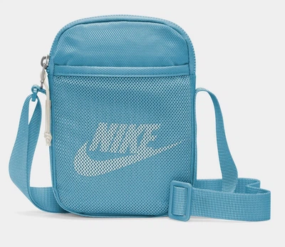 Сумка на плечо Nike NK HERITAGE CROSSBODY 1L голубой 18x13x3 см (BA5871-407)
