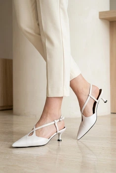 Босоножки женские Where Uwear белые 351034_41 (26 см)