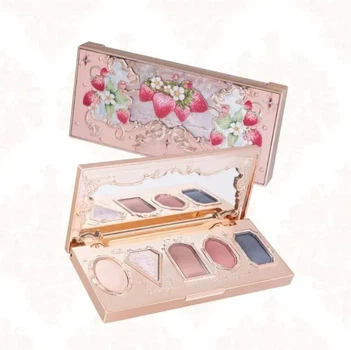 Палетка теней от Flower Knows из коллекции Strawberry Rococo (04 Champs Misty Rose)