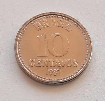 Монета Бразилія 10 сентаво 1987