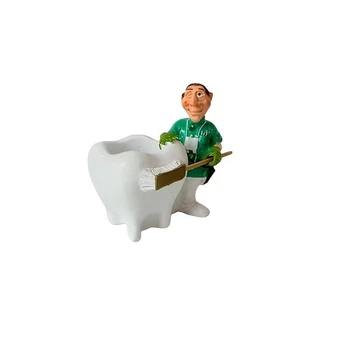 Фигурка-держатель зубных щеток Веселый дантист, 8х11 см (3006689)