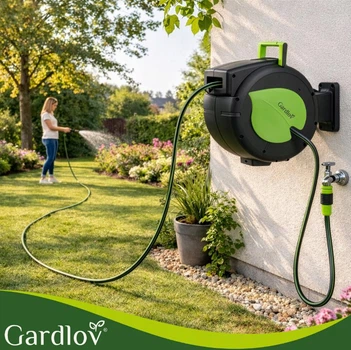 Садовый шланг 30м на катушке GARDLOV + распылитель 27506