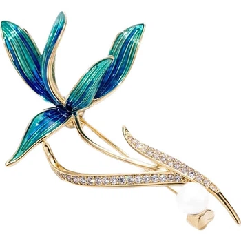Брошь Qlady Magnolia Pearl женская для шарфа