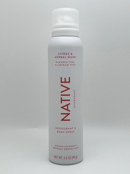 Натуральний дезодорант-спрей Native Citrus & Herbal Musk з ароматом цитруса і трав'яного мускусу 99 г