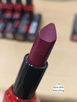 Зволожувальна кремова губна помада Avon "Ультра" 73 Винний (73 Wine With Everything) 3,6г