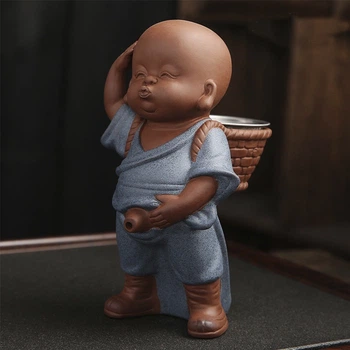 Чайная фигурка Писюнчик Чайный монах Писающий мальчик из исинской глины для чайной церемонии Разноцветный (28757)