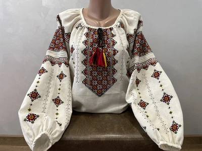 Стильна гуцульська вишиванка на сірому льоні ручної роботи. ж-31985555 . XS