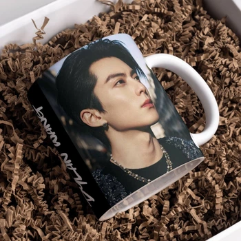 Чашка черная хамелеон Дорамы Актеры Дилан Ван Dylan Wang 330 мл (КАЗ00448)