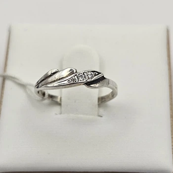 Кольцо серебряное с кубическим цирконием "Грезы" 15,5 0,87 г